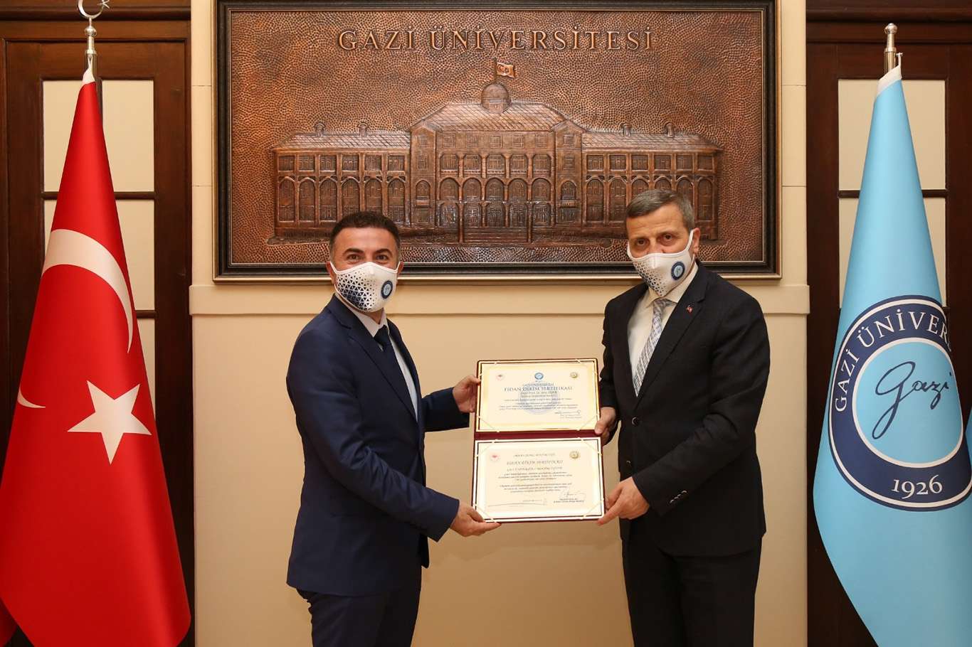 Rektör Demir Gazi Üniversitesi Rektörü Yıldız’ı ziyaret etti​